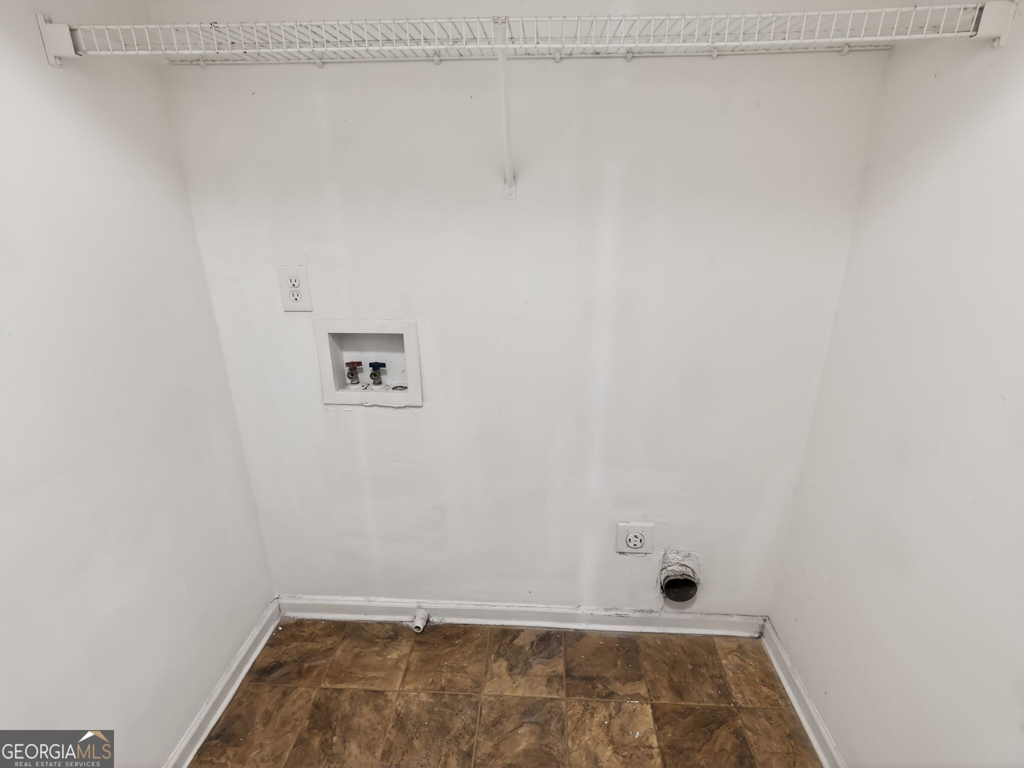 2382 Miller Oaks Circle Decatur, GA 30035 - Photo 24 of 33