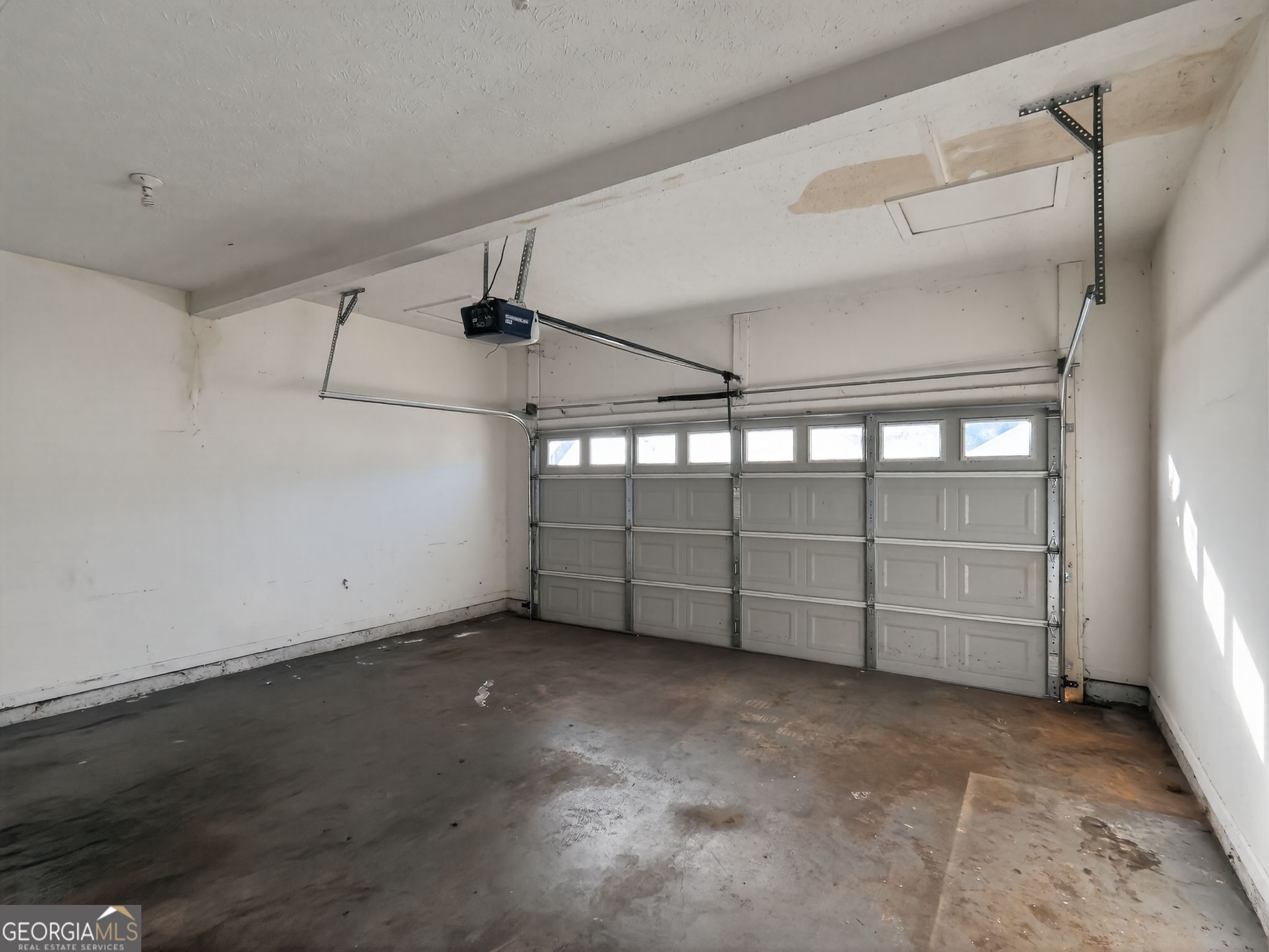 2382 Miller Oaks Circle Decatur, GA 30035 - Photo 28 of 33