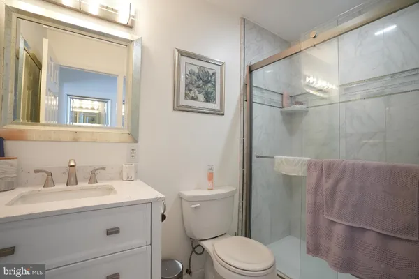 $395,000 | 18 Cobblestone Court, Sicklerville, NJ 08081