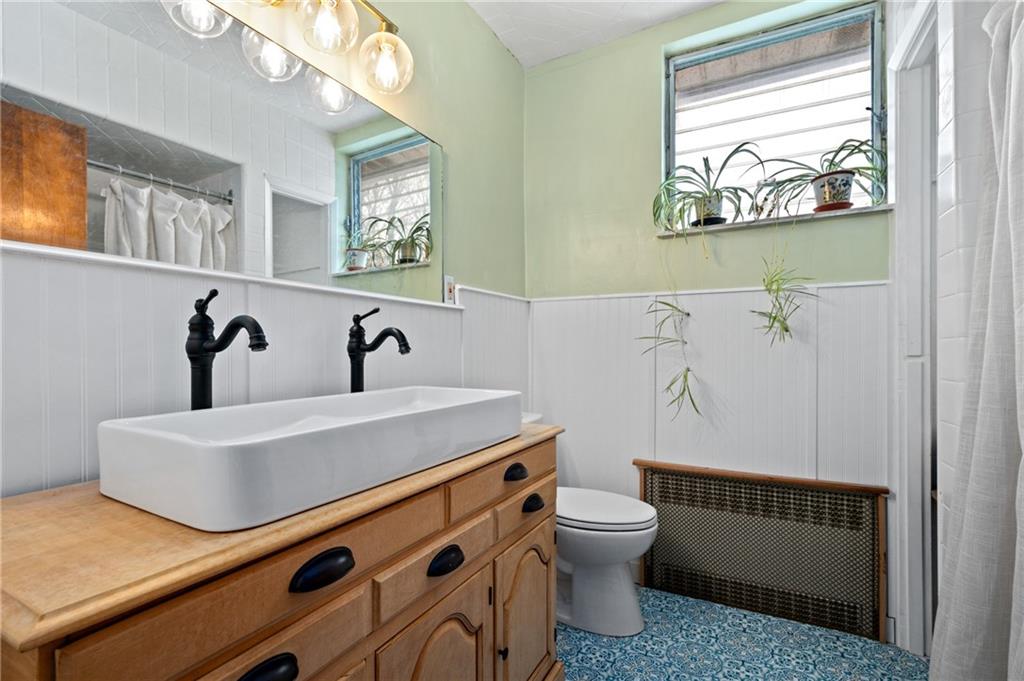 605 Whitney Avenue Pittsburgh, PA 15221 - Photo 17 of 30