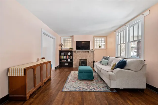 $295,000 | 605 Whitney Avenue, Pittsburgh, PA 15221