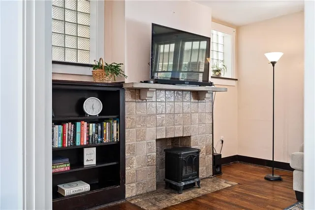 $295,000 | 605 Whitney Avenue, Pittsburgh, PA 15221