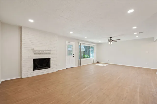 a view of a livingroom with a fireplace
