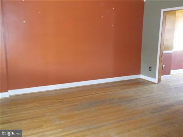 2149 Redthorn Road Baltimore, MD 21220 - Photo 3 of 21 Dining Room