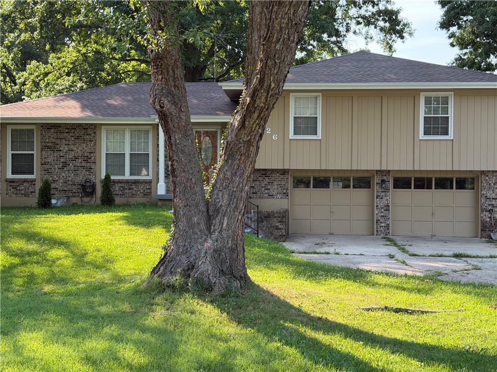8026 Blue Ridge Boulevard Kansas City, MO 64138 - Photo 6 of 44