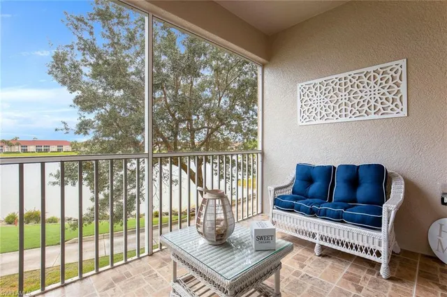 $5,000 | 2730 Cypress Trace Circle, Unit 2826, Naples, FL 34119