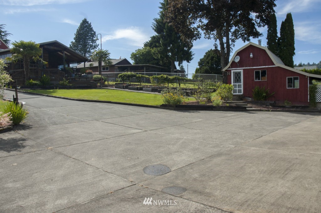3326 Columbia Heights Road Longview, WA 98632 - Photo 25 of 25 Gallery Image 25