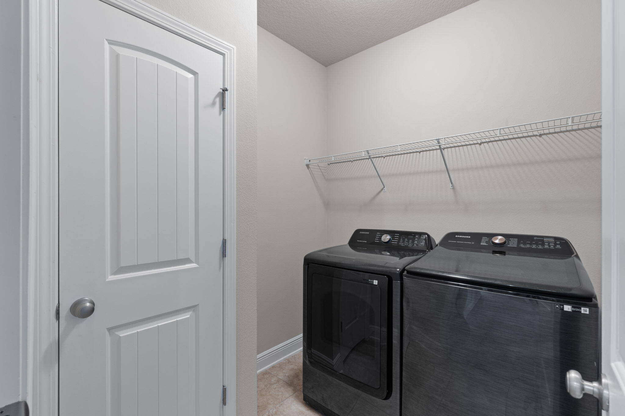 523 Gadwell Street Crestview, FL 32539 - Photo 24 of 28 a utility room with dryer and washer