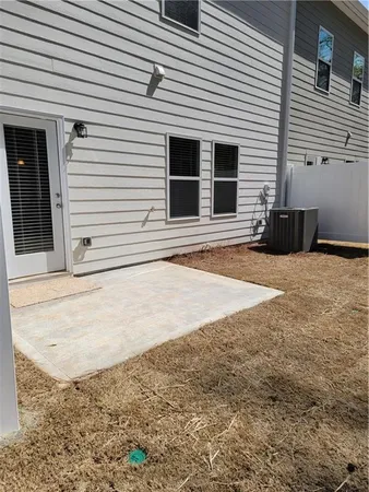 $2,400 | 160 Madison Bend, Holly Springs, GA 30115