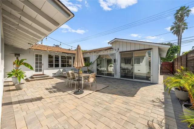 $1,980,000 | 2689 Santa Ana Avenue, Costa Mesa, CA 92627
