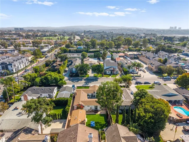 $1,980,000 | 2689 Santa Ana Avenue, Costa Mesa, CA 92627