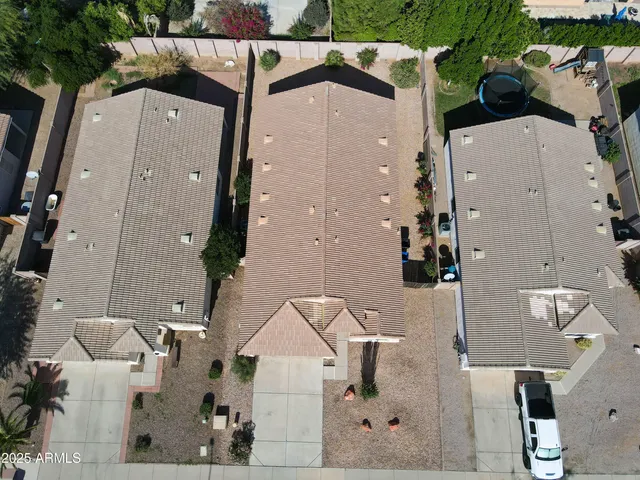 a view of a golf course with a garden