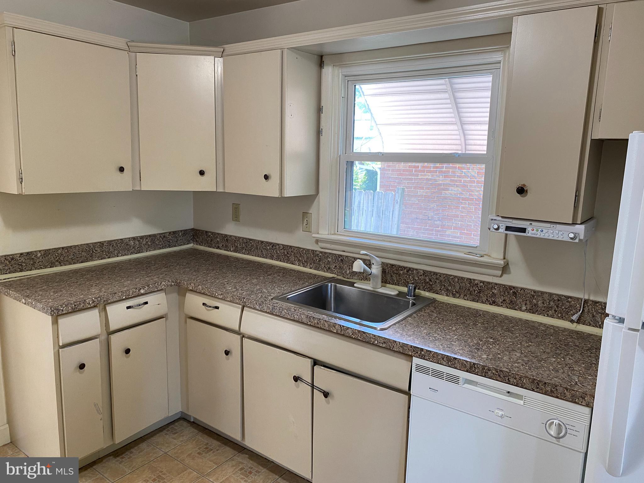 3611 Colonial Road Harrisburg, PA 17109 - Photo 19 of 33 Gallery Image 19