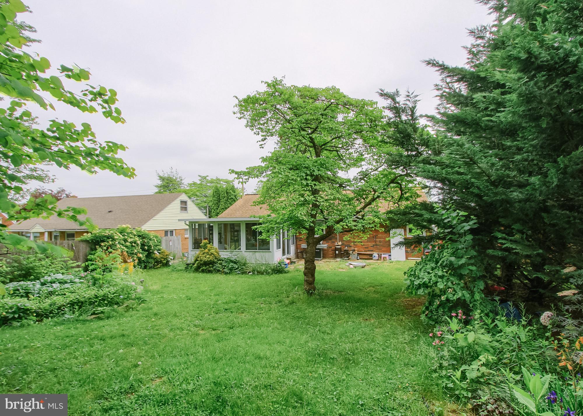 3611 Colonial Road Harrisburg, PA 17109 - Photo 7 of 33 Gallery Image 7