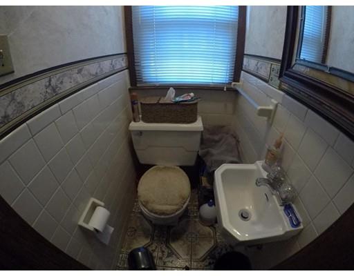 4 Mandalay Road Springfield, MA 01118 - Photo 16 of 36