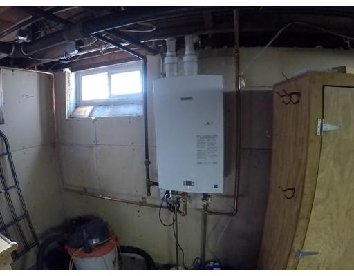 4 Mandalay Road Springfield, MA 01118 - Photo 19 of 36
