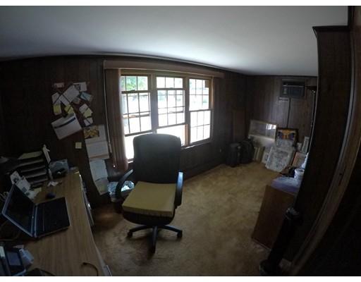 4 Mandalay Road Springfield, MA 01118 - Photo 8 of 36