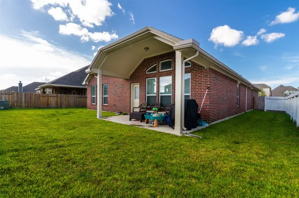 $3,000 | 6305 Rotherham Street, League City, TX 77573