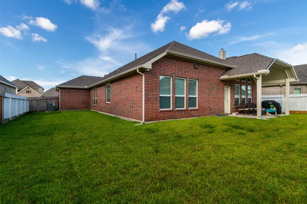 $3,000 | 6305 Rotherham Street, League City, TX 77573