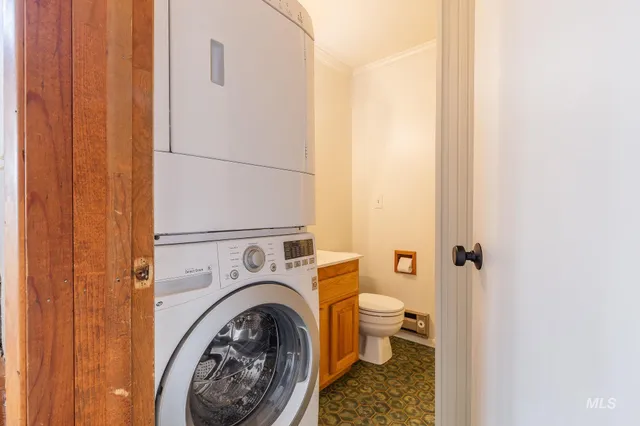 $575,000 | 495 South 3rd E Street, Mountain Home, ID 83647