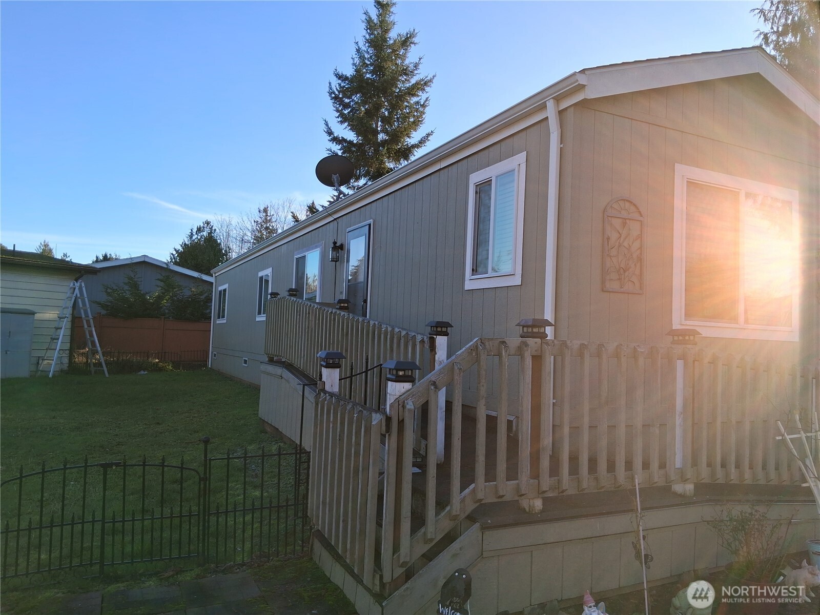 815 124th Street Southwest, Unit 90 Everett, WA 98204 - Photo 4 of 21