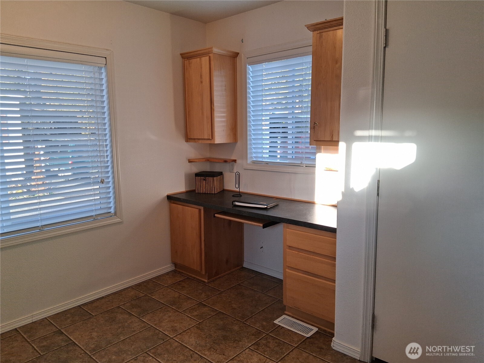 815 124th Street Southwest, Unit 90 Everett, WA 98204 - Photo 10 of 21