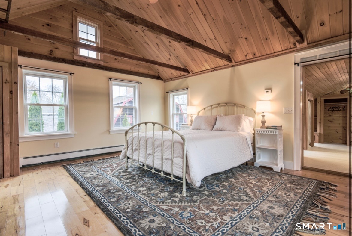 33 Main Street Stonington, CT 06355 - Photo 20 of 40