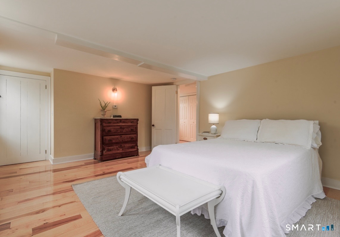 33 Main Street Stonington, CT 06355 - Photo 30 of 40