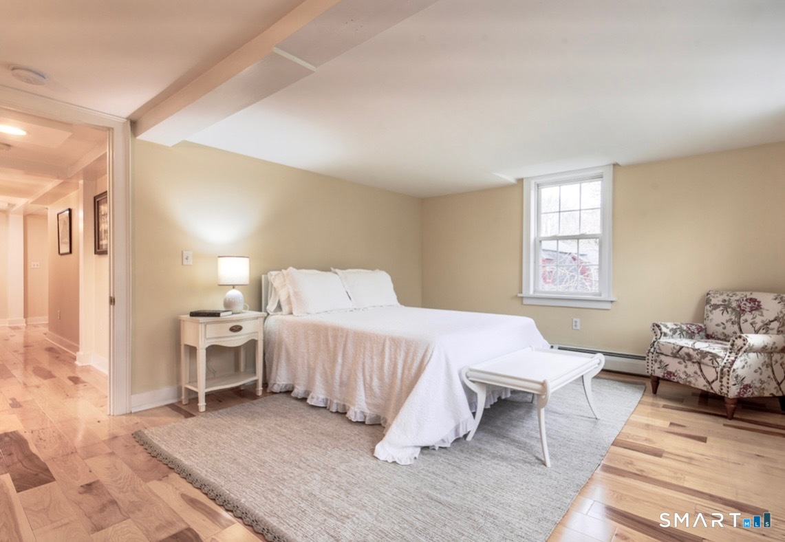 33 Main Street Stonington, CT 06355 - Photo 31 of 40