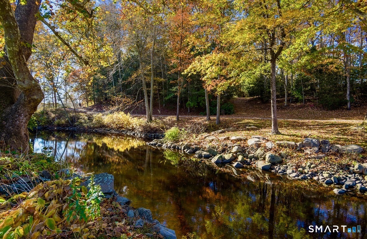 33 Main Street Stonington, CT 06355 - Photo 39 of 40