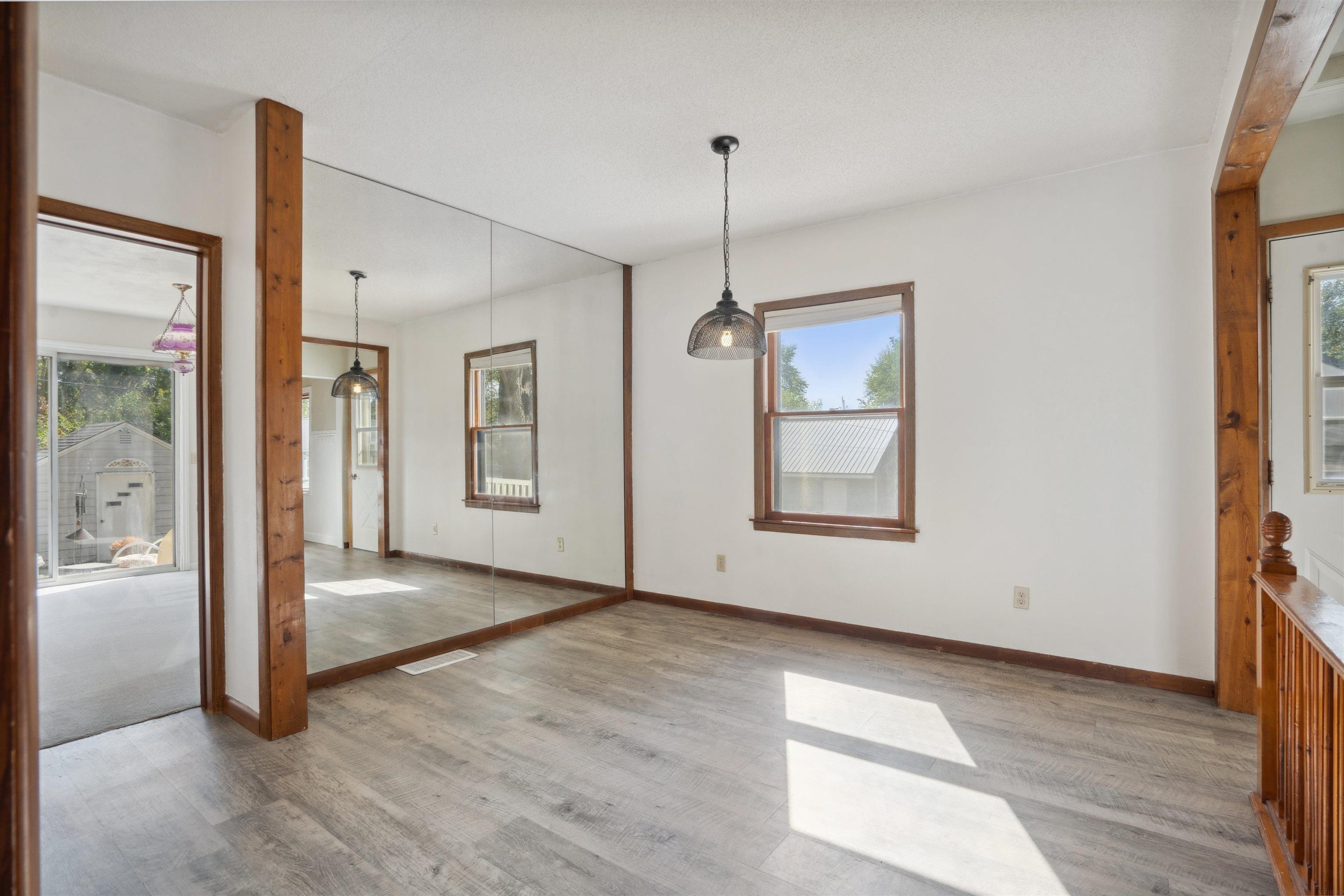 809 Hanna Boulevard Waterloo, IA 50701 - Photo 10 of 26 Gallery Image 10