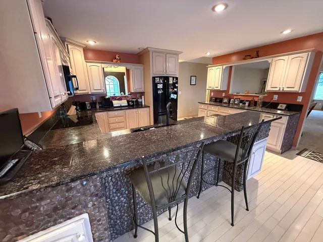 $685,000 | 448 North Batavia Road, Coldwater, MI 49036