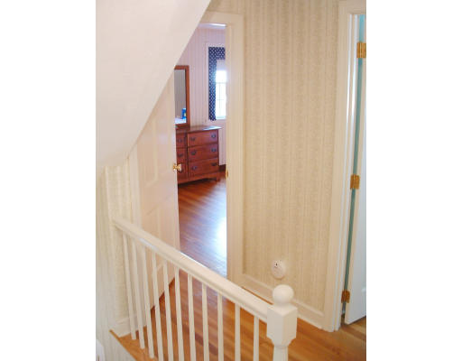 10 Schofield Road Chelmsford, MA 01824 - Photo 14 of 15 Gallery Image 14