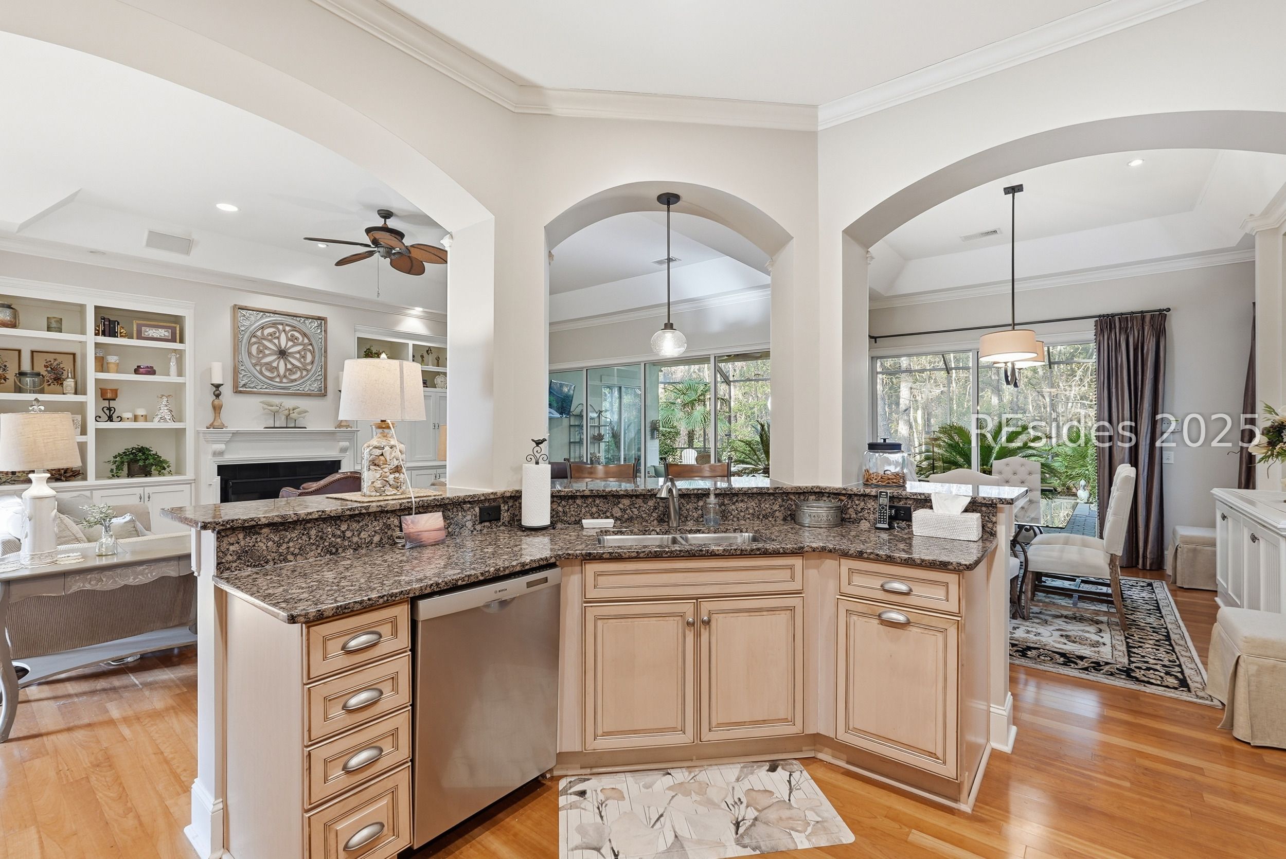 10 Hasty Point Place Bluffton, SC 29909 - Photo 12 of 53 Kitchen
