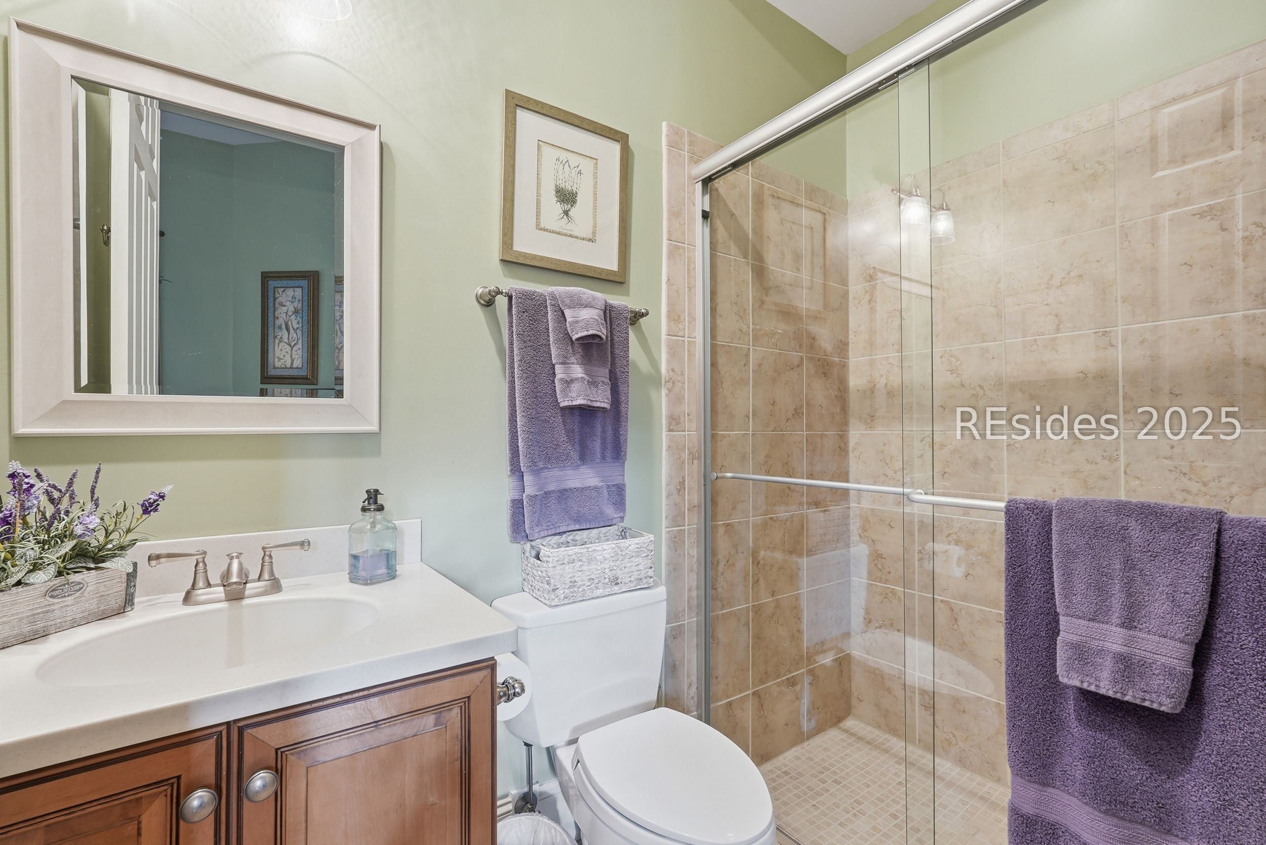 10 Hasty Point Place Bluffton, SC 29909 - Photo 25 of 53 Guest Suite Bathroom