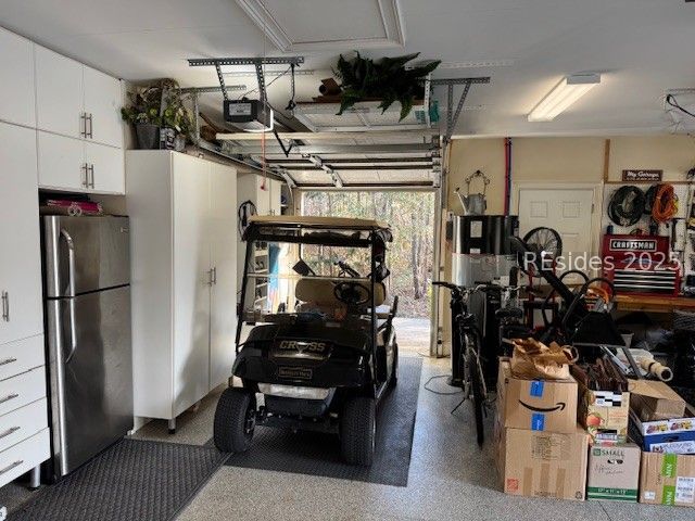 10 Hasty Point Place Bluffton, SC 29909 - Photo 38 of 53 Garage w/Epoxy Flooring