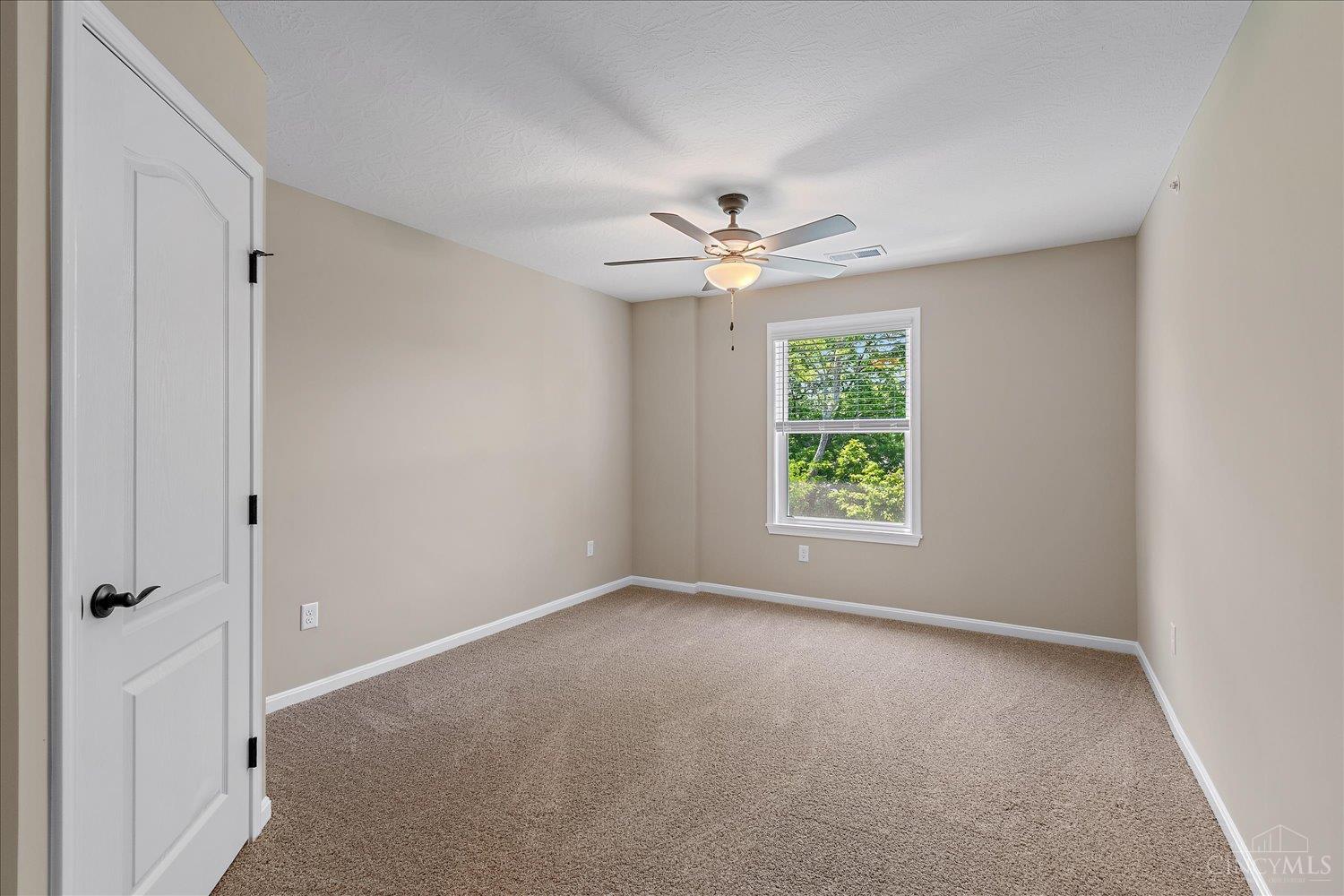 547 Tradition Ridge, Unit 81301 Cincinnati, OH 45245 - Photo 20 of 37