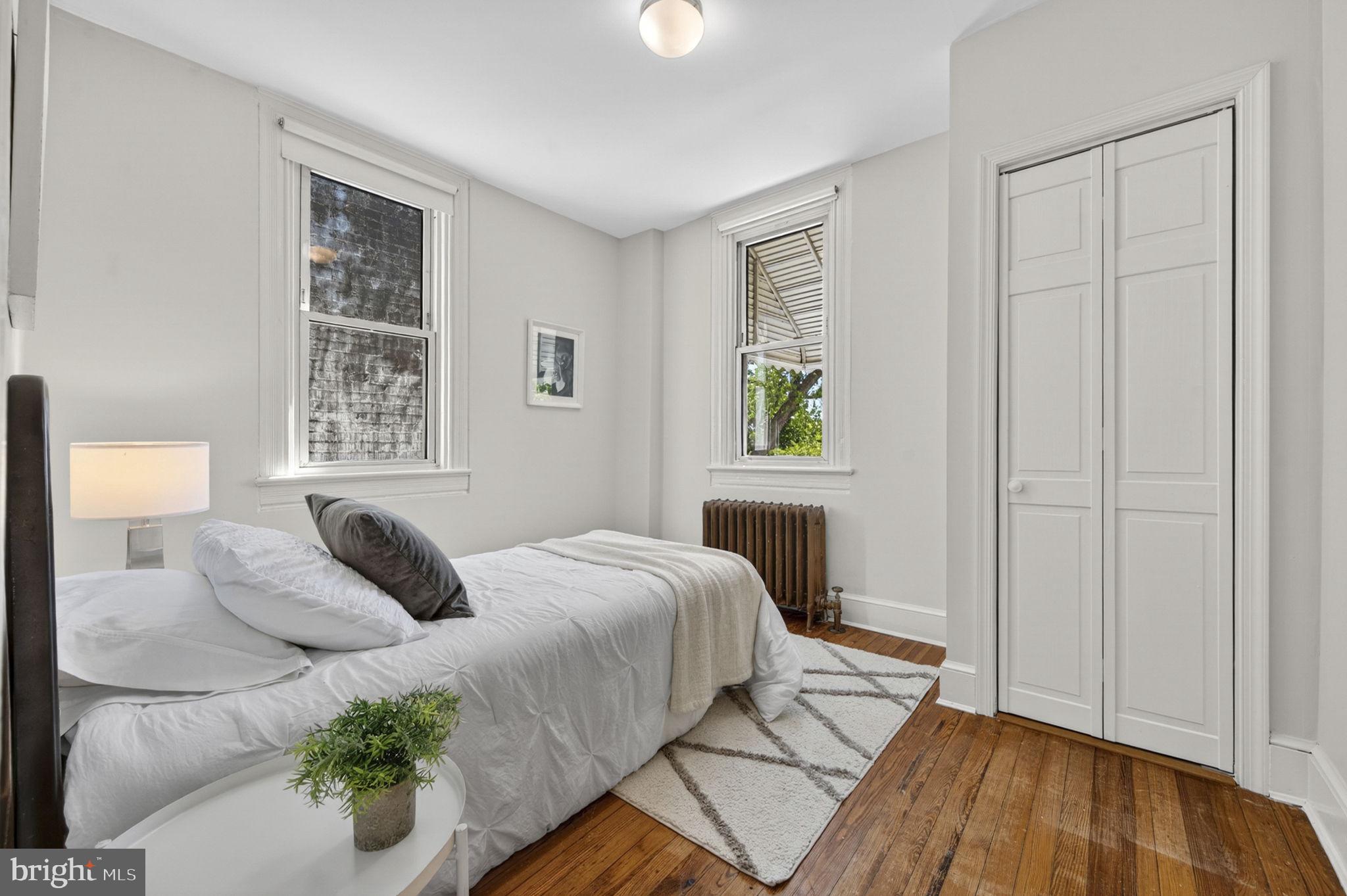 323 13th Street Southeast Washington, DC 20003 - Photo 33 of 46