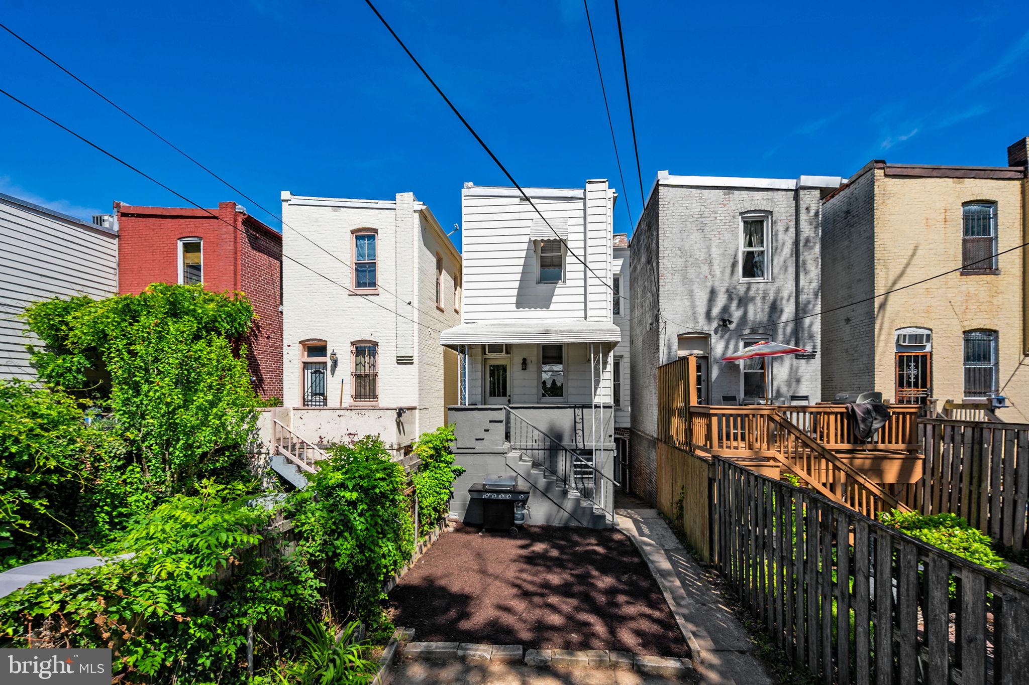 323 13th Street Southeast Washington, DC 20003 - Photo 44 of 46