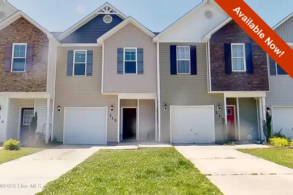 $1,575 | 312 Cedar Island Trail, Holly Ridge, NC 28445