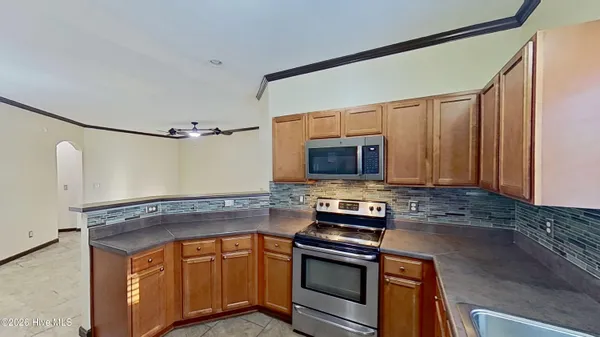 $1,575 | 312 Cedar Island Trail, Holly Ridge, NC 28445