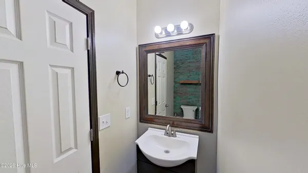 $1,575 | 312 Cedar Island Trail, Holly Ridge, NC 28445