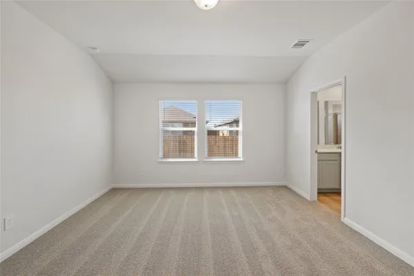 $2,250 | 5000 Stockton Lane, Del Valle, TX 78617