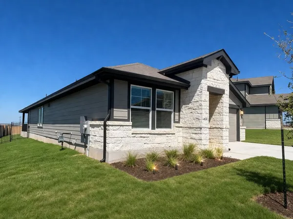 $2,250 | 5000 Stockton Lane, Del Valle, TX 78617