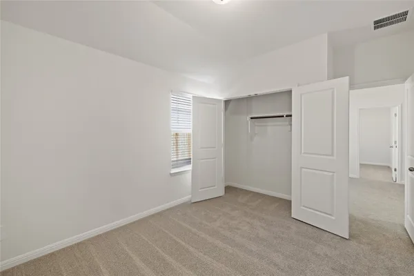 $2,250 | 5000 Stockton Lane, Del Valle, TX 78617