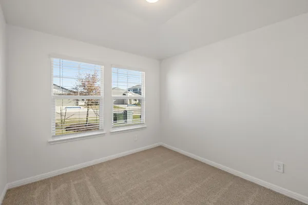 $2,250 | 5000 Stockton Lane, Del Valle, TX 78617