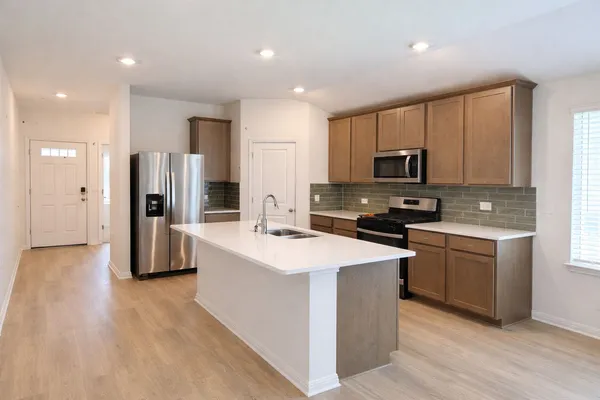 $2,250 | 5000 Stockton Lane, Del Valle, TX 78617