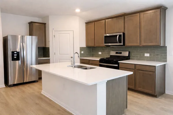 $2,250 | 5000 Stockton Lane, Del Valle, TX 78617