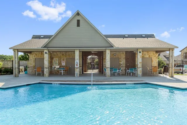 $579,990 | 1005 Butterfly Lane, Justin, TX 76247