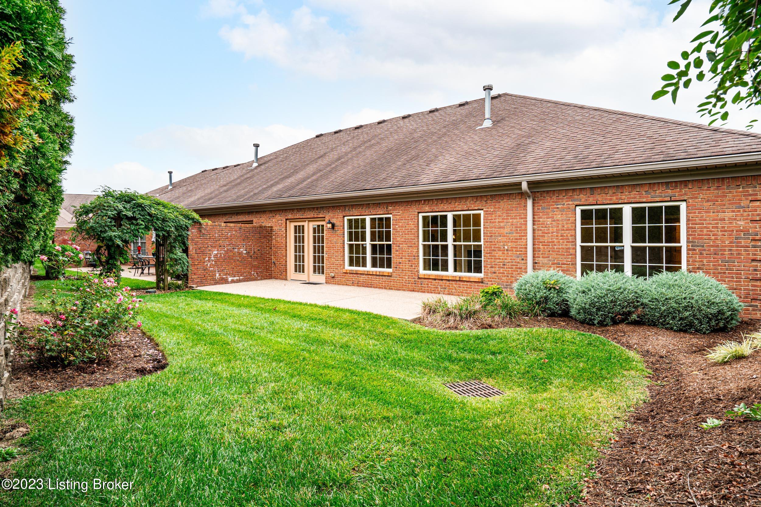 10722 Riva Road Louisville, KY 40223 - Photo 43 of 56 10722 Riva Rd-13